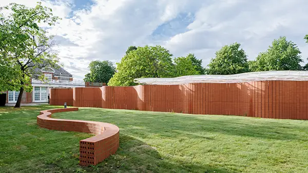 El ladrillo protagoniza el Serpentine Pavilion 2026: LANZA atelier presenta "a serpentine"