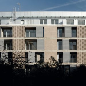 ca78 / Edificio de 26 viviendas